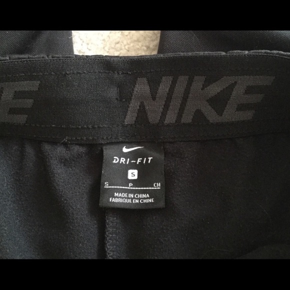 Boy’s Nike Joggers - Picture 3 of 4